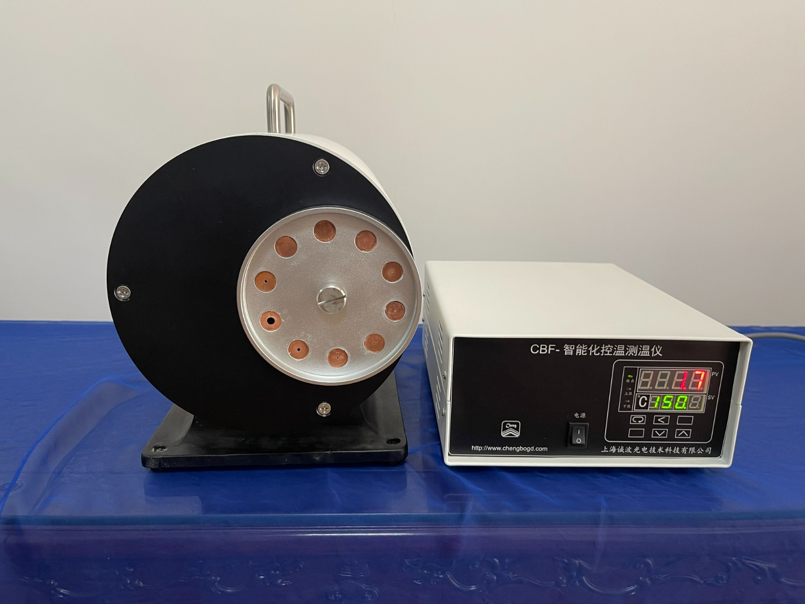 CBF-310型中温腔式黑体辐射源